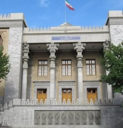 بيان السفراء ورؤساء البعثات الدبلوماسية والقنصلية للجمهورية الإسلامية الإيرانية في مختلف أنحاء العالم بشأن العدوان العسكري الأمريكي والكيان الصهيوني ع